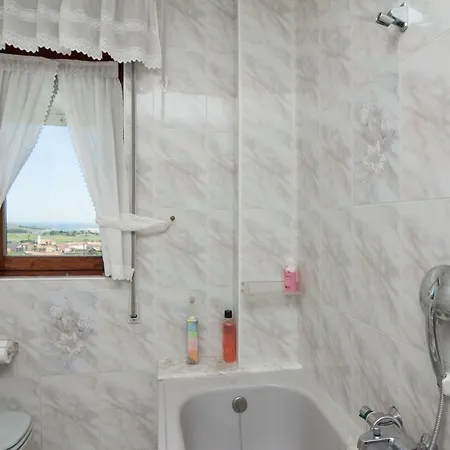 Nyaraló Ruben Miengo