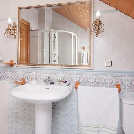 Nyaraló Ruben Miengo